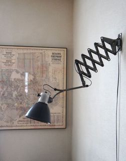 h1181223938b.jpg