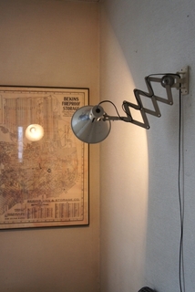 m1091357305b.jpg